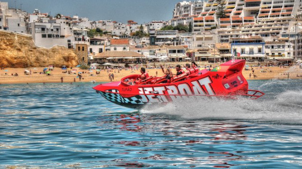 Tour in barca del Jet Algarve da Albufeira