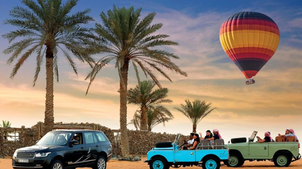 Hot Air Balloon Ride, Vintage Land Rover Ride & Breakfast
