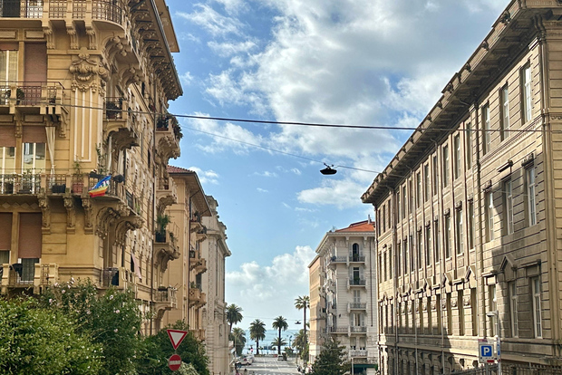 Hiking from La Spezia town centre to the Cinque Terre