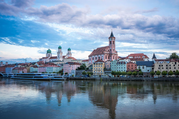 Regensburg: Escursione di un giorno a Passau e al Veste Oberhaus