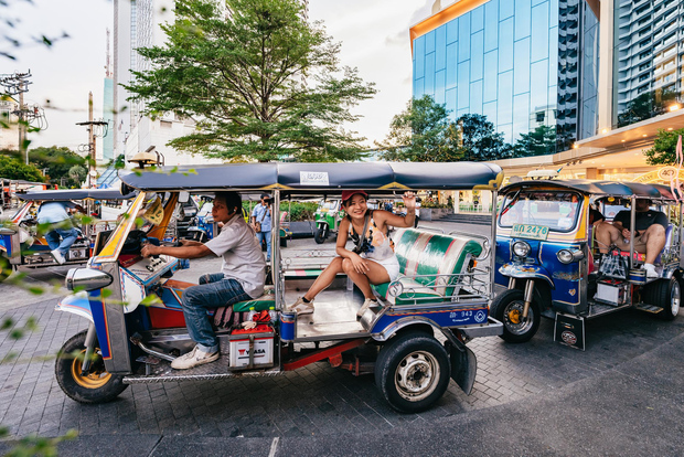 Bangkok: tour gastronomico in tuk-tuk con guida Michelin