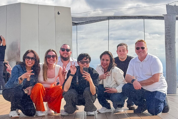 Tokyo: tour privato personalizzato alla scoperta dei tesori nascosti con guida locale