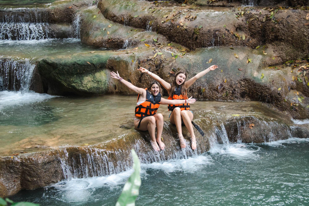 From Bangkok: Erawan Park & Kanchanaburi Small-Group Tour