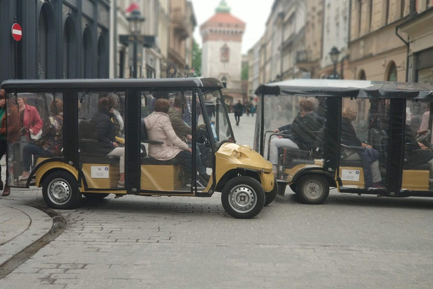 Krakow: City Golf Cart Tour and Schindler's Factory Museum