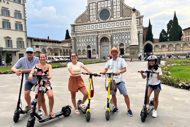 Florence: 2-Hour Sightseeing Tour by Electric Scooter