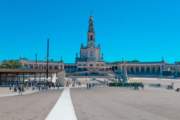 Fátima and Coimbra Full-Day Tour from Porto