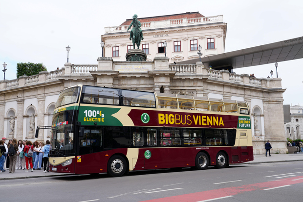 Wien: Hop-On/Hop-Off-Tour mit dem Big Bus im offenen Bus