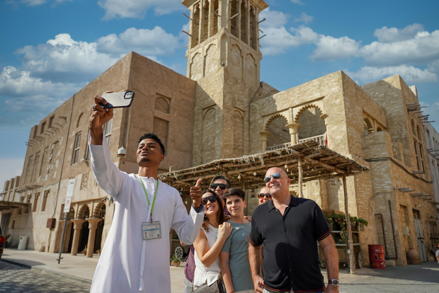 El Viejo Dubai: Visita Guiada Premium con Comida Callejera y Paseo en Abra