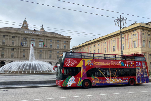 Genoa: Hop-on Hop-off Tour Ticket