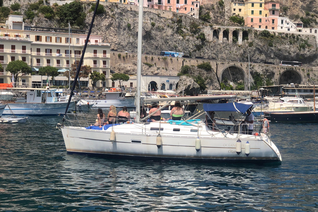 From Salerno: Amalfi Coast Full-Day Sailboat Trip with Lunch