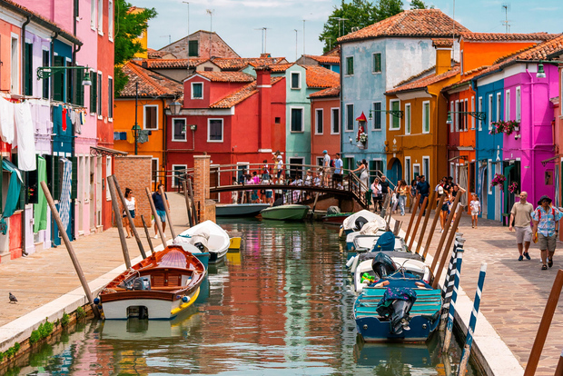 Murano, Burano, Torcello: Tour with Guide & Glass Factory