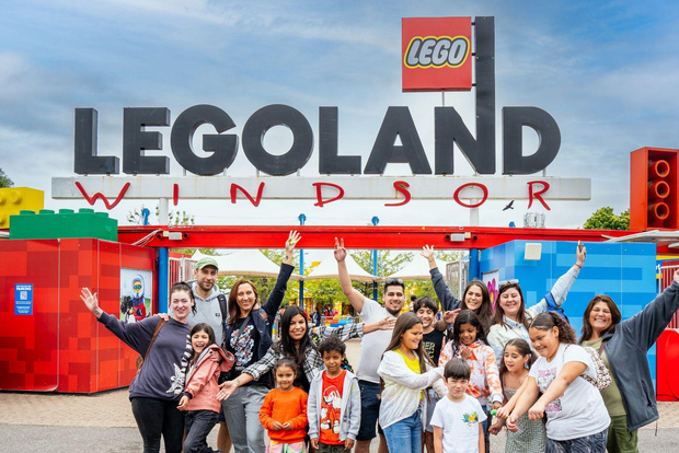 Da Londra: Ingresso al resort LEGOLAND® Windsor e trasferimento in autobus
