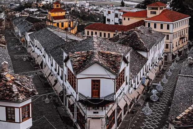From Tirana/Durrës/Golem: Gjirokastra UNESCO Town Day Tour