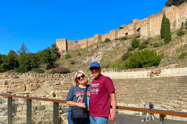 Malaga: tour privato a piedi
