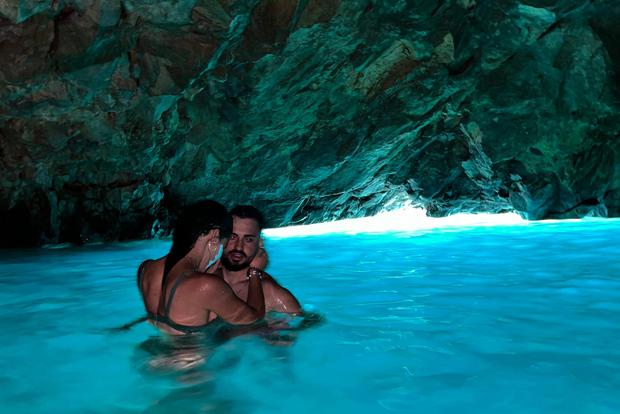 Från Vlore: Blå grotta och Grama Bay Adventures