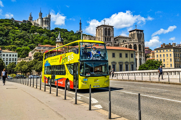 Tour in autobus Hop-on Hop-off della città di Lione