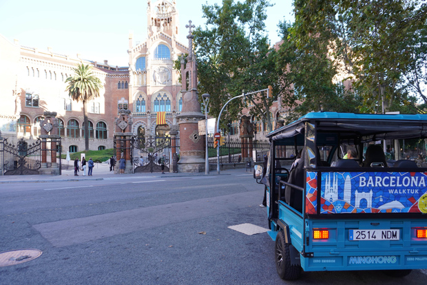 Barcellona: tour in tuk tuk elettrico