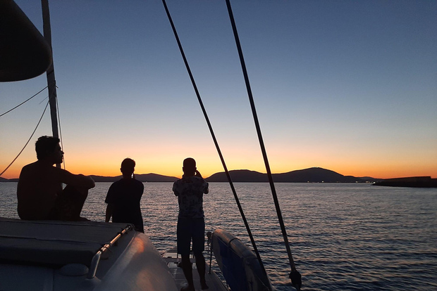 Alghero katamaran tur i solnedgången Alghero