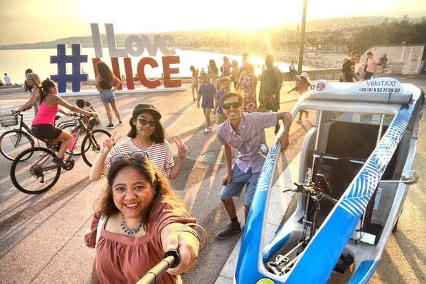 Nizza: tour privato guidato in taxi elettrico
