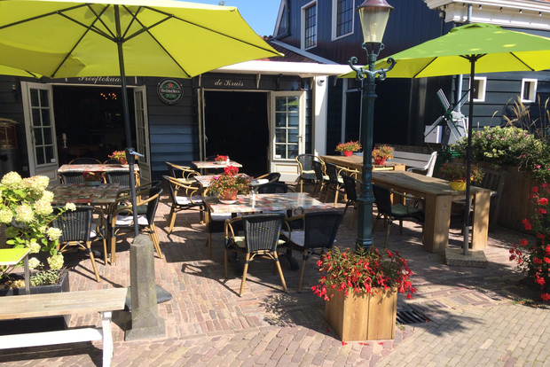 Zaandijk: Traditionelles holländisches 2-Gänge-Mittagessen inklusive Getränk