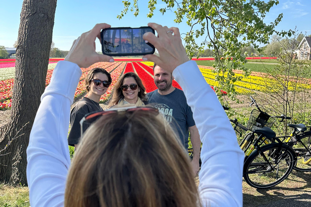 Desde Lisse: Tour en bicicleta por Keukenhof en grupo reducido