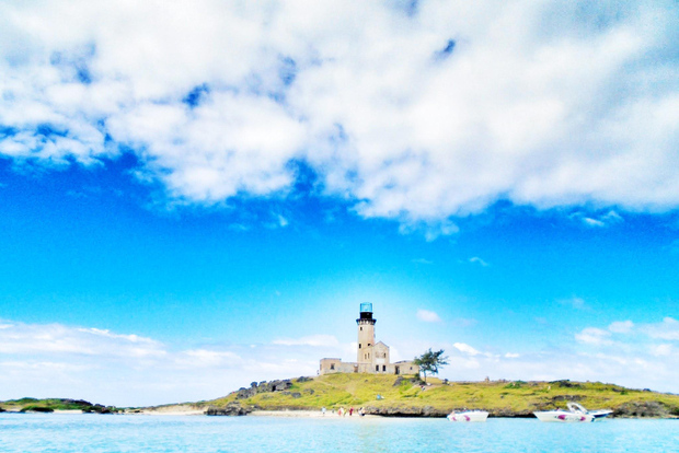 Île aux Cerfs: excursión a 5 islas con comida, bebidas y traslados