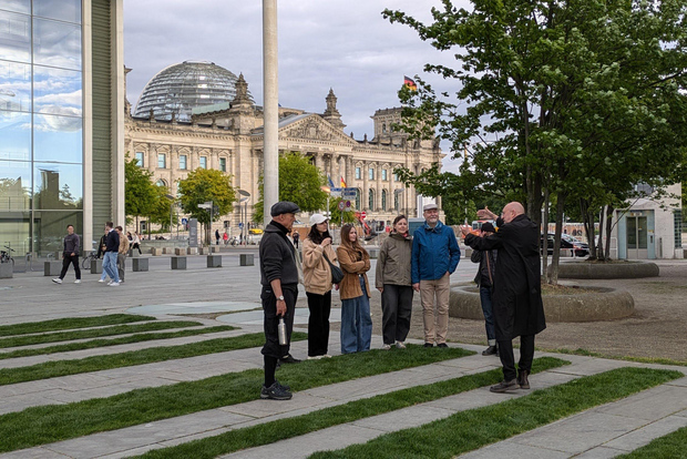 Passeggiata nel quartiere governativo di Berlino e nei luoghi della democrazia