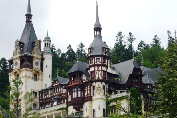 Premium Transylvania and Dracula's Castle 2-Day Tour