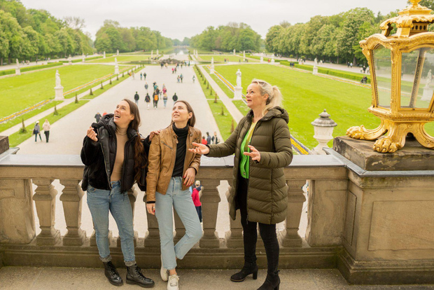 Monaco di Baviera: Tour privato personalizzato a piedi con un accompagnatore locale