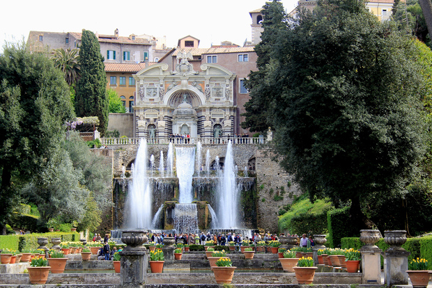 Von Rom aus: Hadrians Villa & Villa d'Este Tagestour & Mittagessen