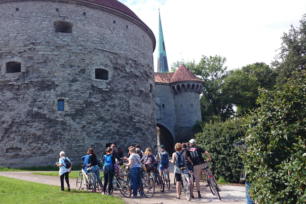 Il meglio di Tallinn: tour in bicicletta di 2 ore