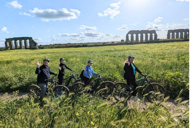 Roma: Tour guidato in bicicletta della Via Appia, degli acquedotti e delle catacombe