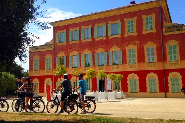 Nizza: Monastero delle 7 colline e cascata (Guida locale EBike Tour)