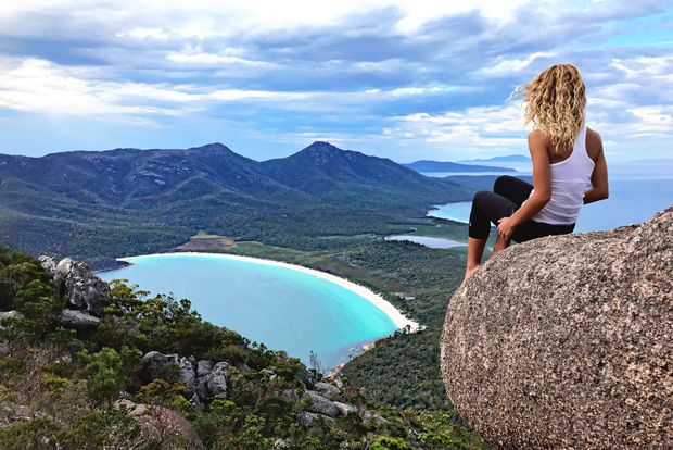 Wineglass Bay & Freycinet National Park Day Trip from Hobart