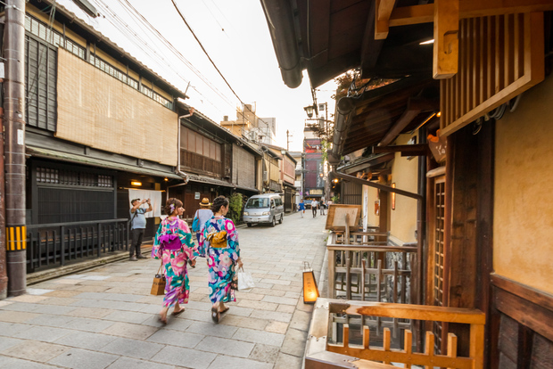 Passeggiata notturna a Gion: Il quartiere delle geishe di Kyoto