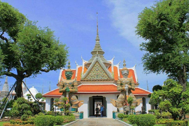 Tour privato di Wat Pho, Wat Arun e Wat Hong Rattanaram
