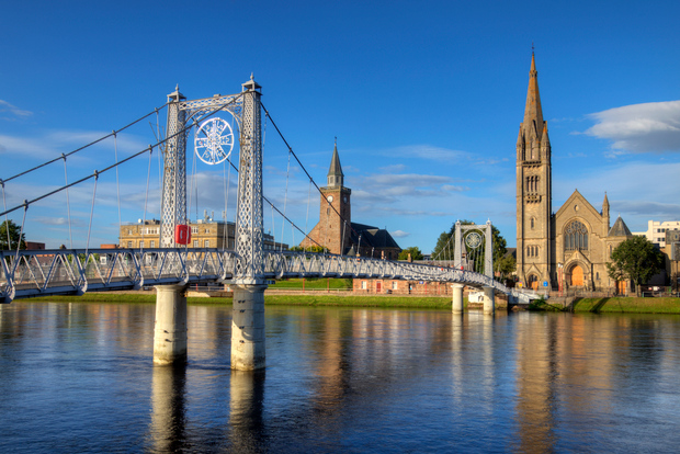 From Edinburgh: 2-Day Loch Ness, Inverness & Highlands Tour