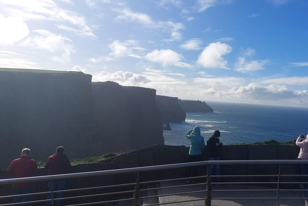 Galway: Crociera sulle scogliere di Moher, Castello di Bunratty e Parco Folkloristico