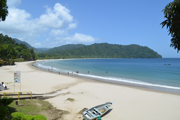 Puerto España: Excursión de un día a la playa de Las Cuevas