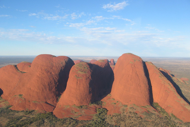Lake Amadeus, Uluru & Kata Tjuta Hubschrauber Tour