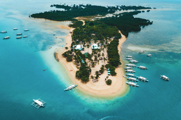 Puerto Princesa: Honda Bay Island Hopping & Optional Massage