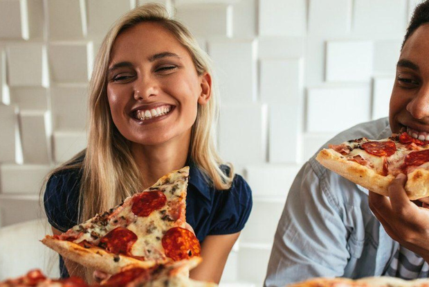 New York City: Sightseeing Walking Tour with Food Tastings