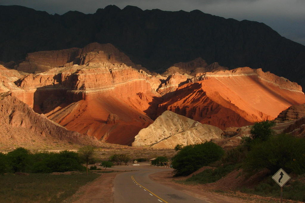 From Salta: Full-Day Tour to Cafayate with Wine Tasting