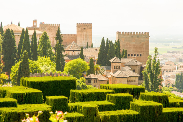 Visita guiada à Alhambra com entrada rápida