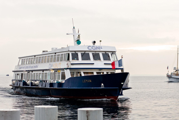 Lausanne: Self-Guided Boat Excursion to Evian