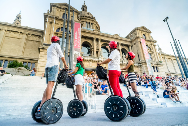 Barcellona: Tour in Segway di Montjuïc