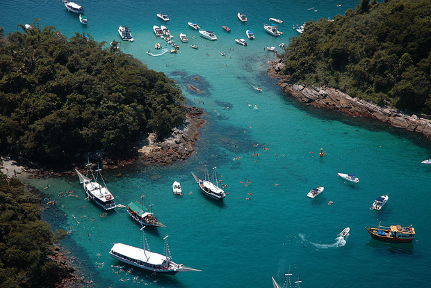 Angra dos Reis: 5-Stopp Ilha Grande Speedboat Tour