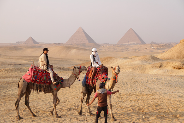 Cairo: Giza Pyramids Tour with Quad Bike Safari & Camel Ride