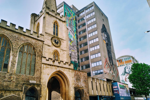 Bristol: Self-Guided Sightseeing Audio Tour