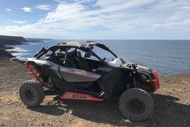 Lanzarote: tour in buggy Maverick di 3 ore